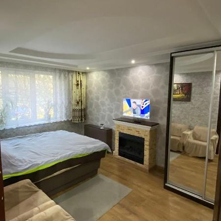 Квартира На Проспекті Uzjhorod Exteriör bild